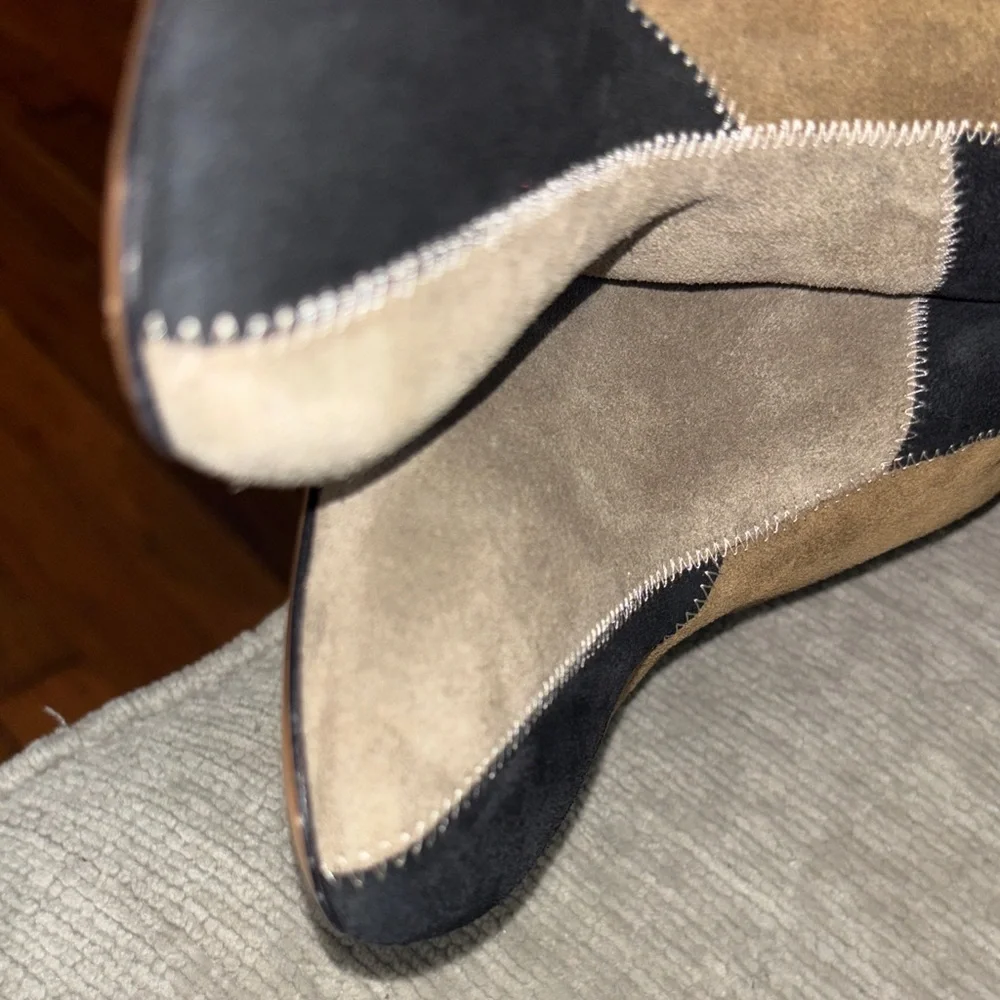 Isabel Marant Black and Tan Heeled Boots - Picture 4 of 5